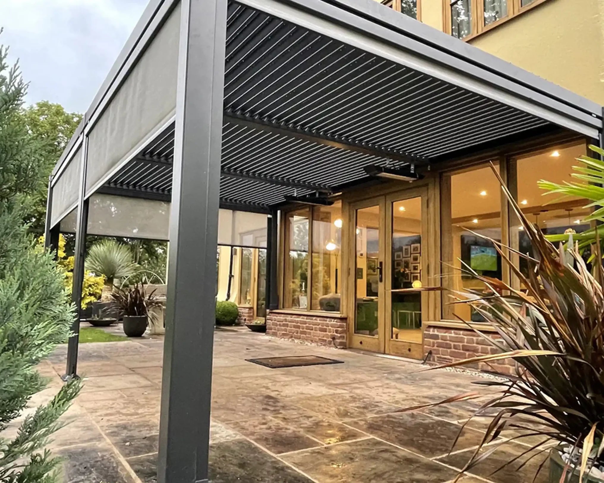 Sona Vybe 2400W Smart Wi-Fi Infrared Patio Heater With Bluetooth Speaker